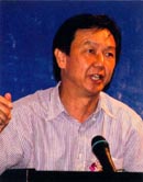 国务院发展研究中心宏观经济研究部部长 卢中原