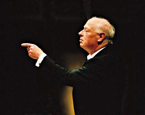 美国芝加哥交响乐团、奥地利维也纳爱乐乐团将分别于2月13、14日和3月8、9日在指挥大师伯纳德·海丁克、祖宾·梅塔的率领下，与北京乐迷相约。图为指挥大师伯纳德·海丁克