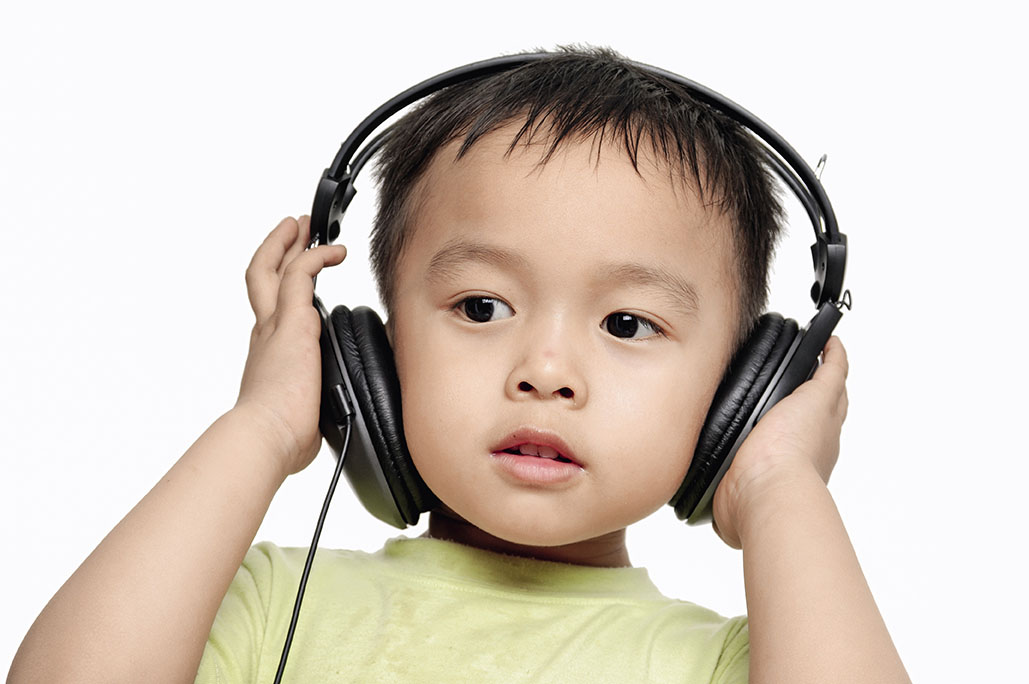 对音调的语言学关注令说汉语的孩子能够在感知音乐的音调方面占据优势。