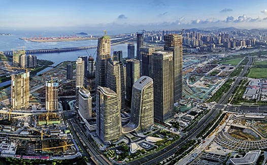 目前，前海新区的各项建设继续向前推进，前海新城初现雏形。
