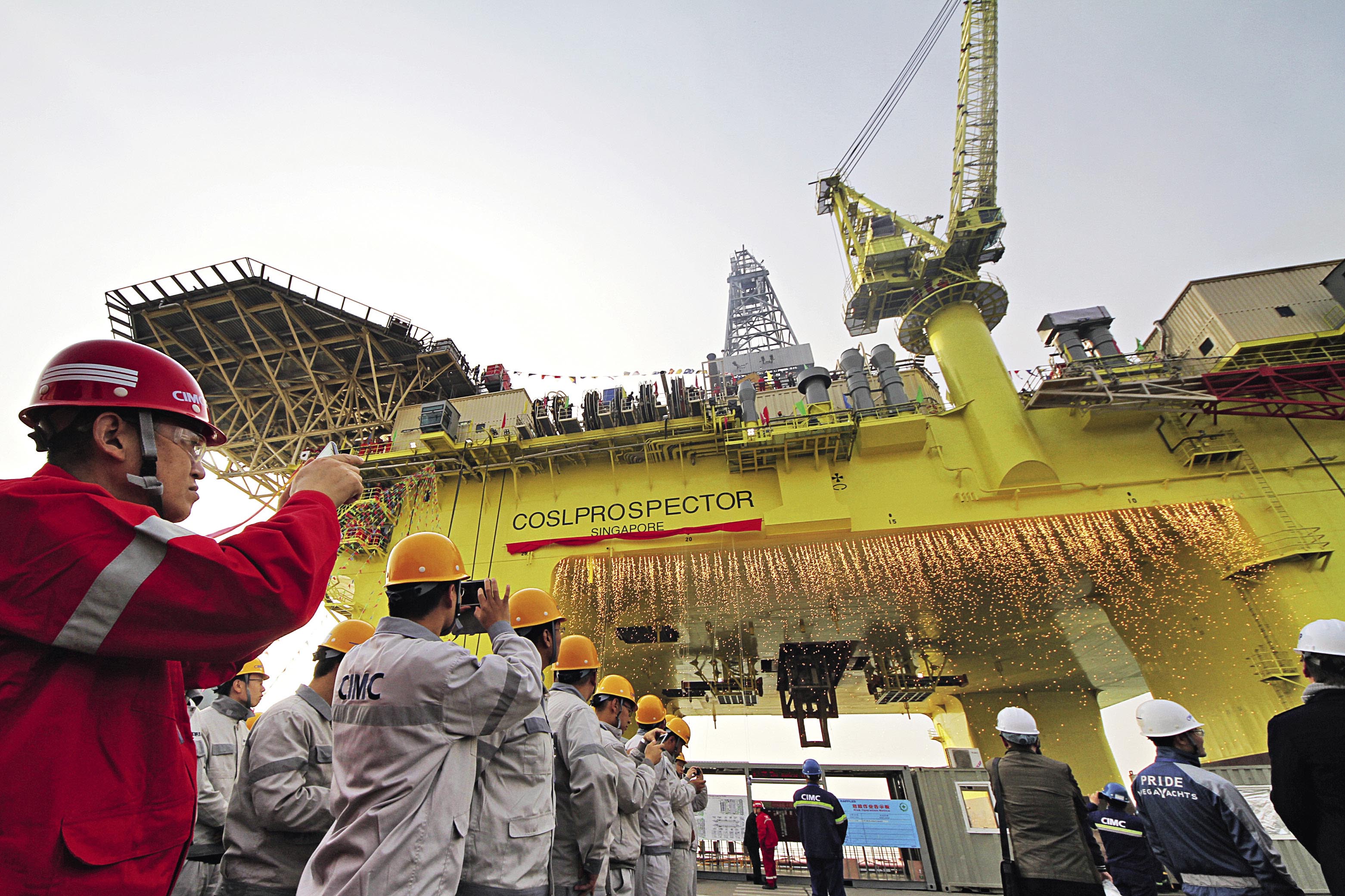 2014年11月19日，由烟台中集来福士海洋工程有限公司为中海油服建造的第四座深水半潜式钻井平台“中海油服兴旺号”（COSL PROSPECTOR）在山东烟台交付。